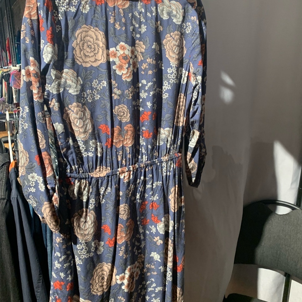 Loft Floral Button-Up Dress - Picture 3 of 3